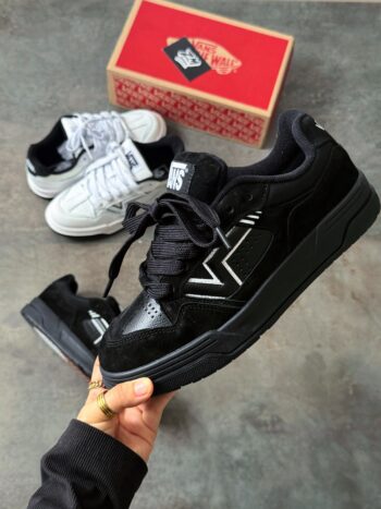 Vans Upland Black