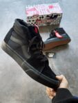 Sk8 All Black