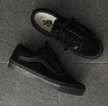 Old Skool All Black